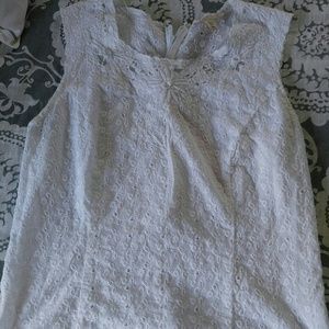 Beautiful eyelet white blouse size L